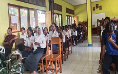 Warga SPEN Tujuh Maret Hadakewa Dikunjungi Tim Sosialisasi Undang-Undang Perlindungan Anak