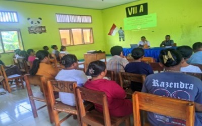 RAPAT KERJA DAN ANGGARAN KEUANGANAWAL TAHUN 2025 SMPN TUJUH MARET HADAKEWA